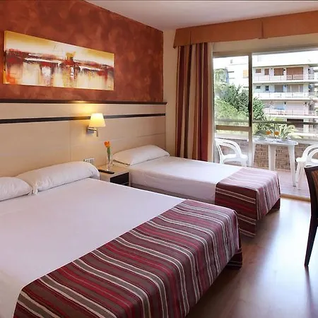 Hotel Golden Port &
