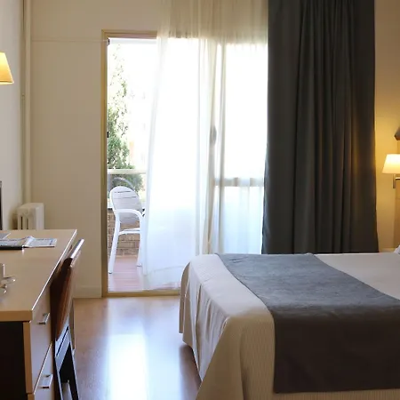 Golden Port & 4* Salou
