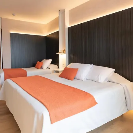 Golden Port & Hotel 4*