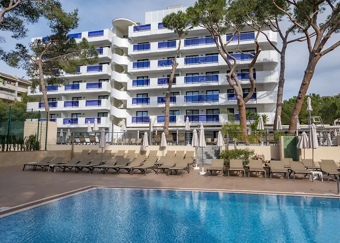 Golden Port & Отель 4*